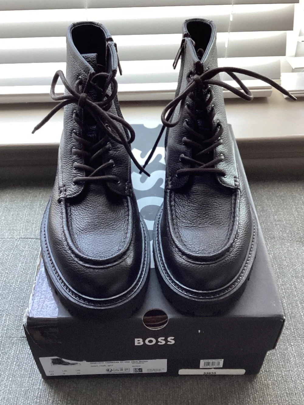 BOSS Julio Lugged Moc Toe Leather Boot, size 10